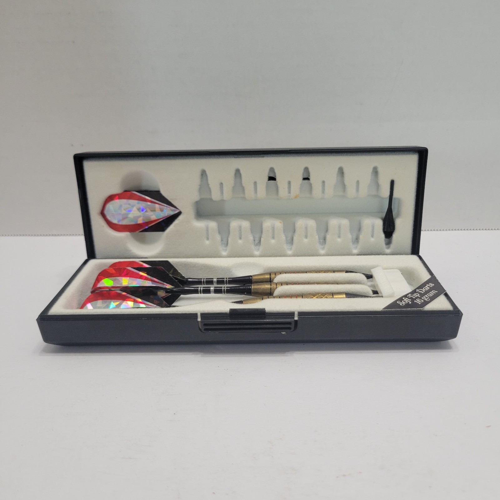 Dart World Jewel Facet Red Darts Set Tips, 3 Darts, 16 Grams