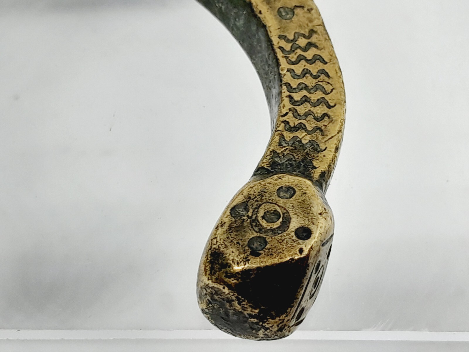 WEST AFRICIAN BRASS MONEY RING - 1800'S