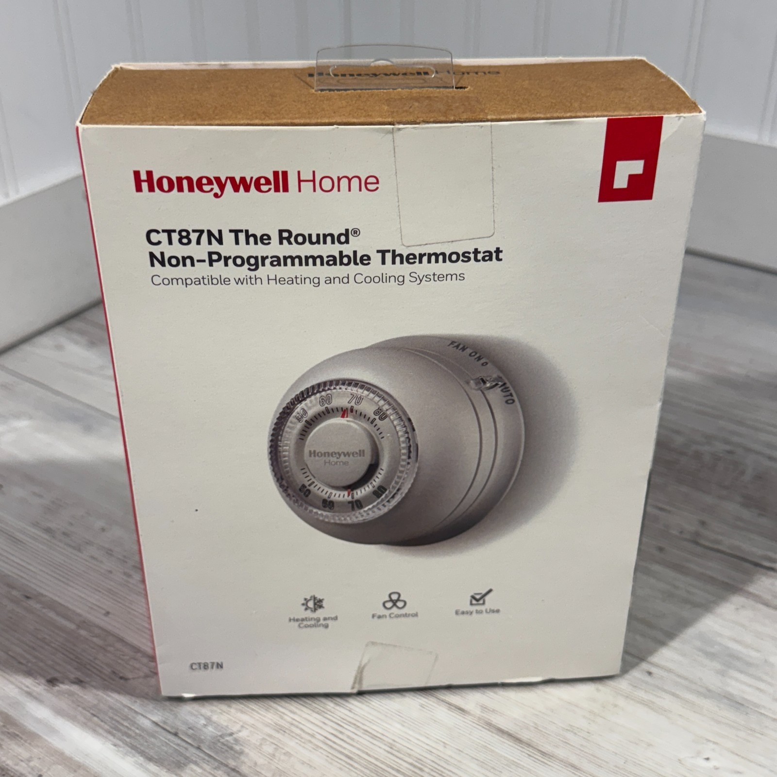 Honeywell Home CT87N Round Non-Programmable Thermostat Heating & Cooling.