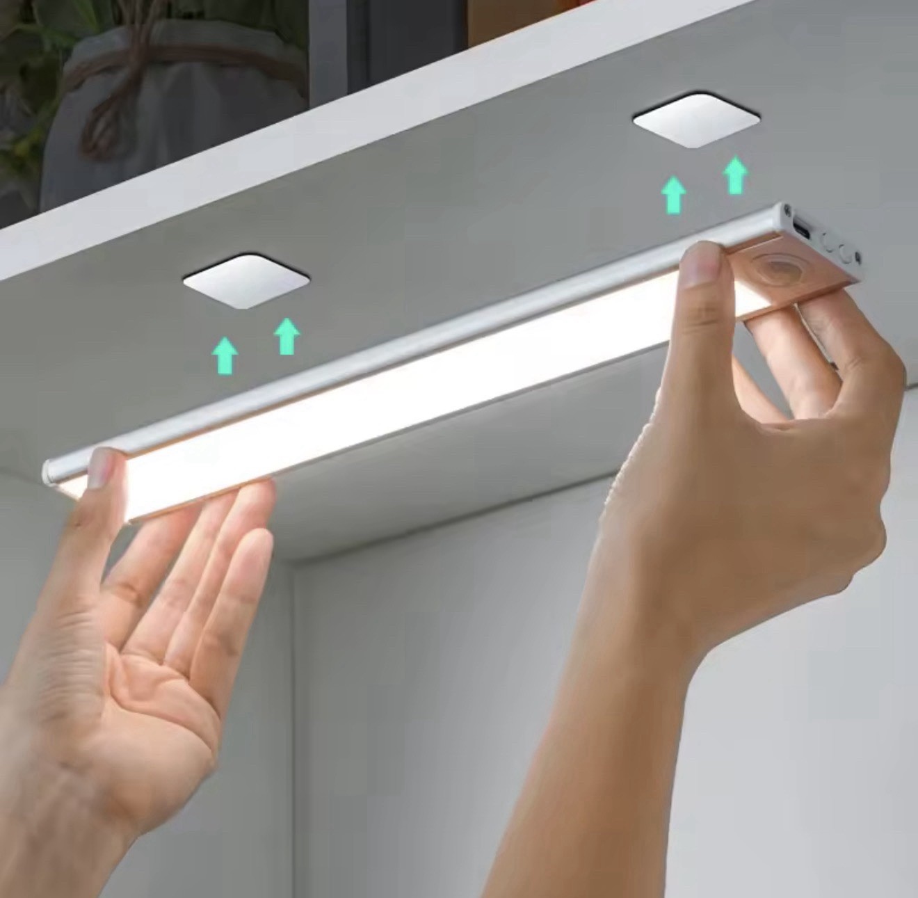 Motion Sensor LED Wall Light, USB Rechargeable, 20cm, Black/White, Magnetic