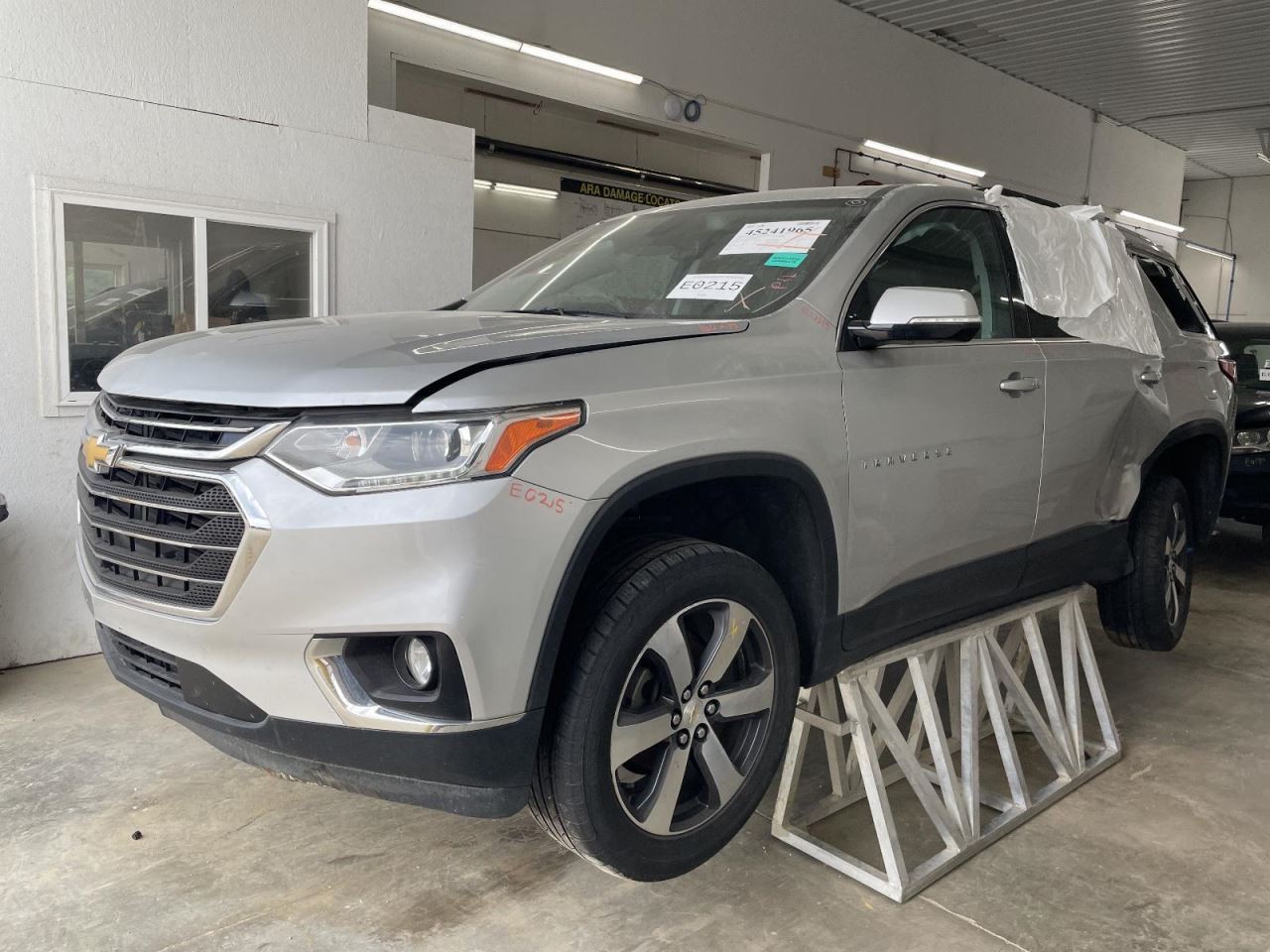 TRAVERSE  2018 Air Shutter 1096508