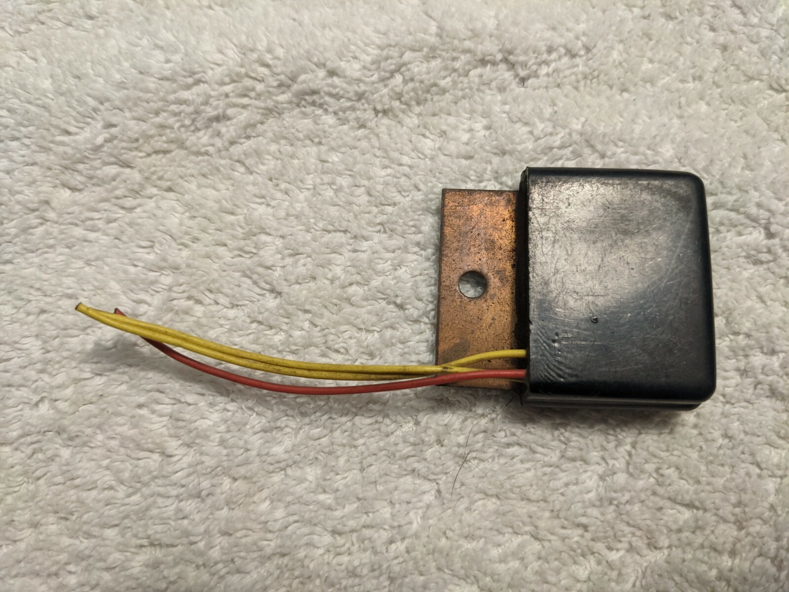 New Minks Vintage Snowmobile Voltage Regulator LR1 3 Wire