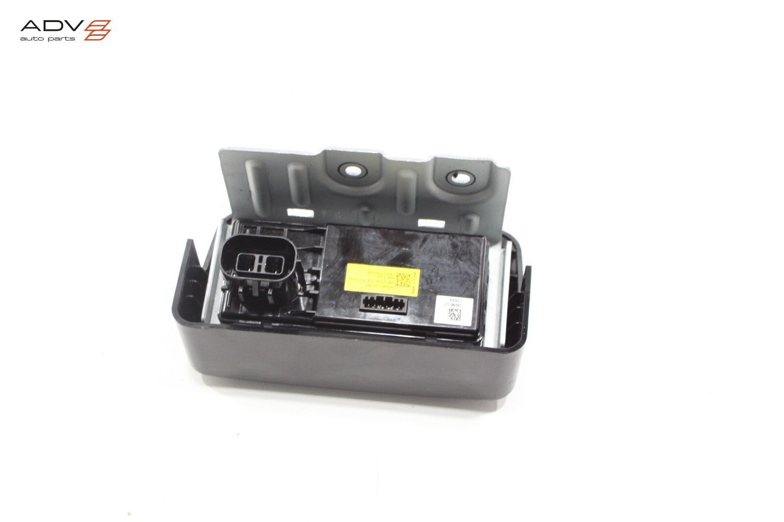 2023 - 2025 GENESIS GV60 CENTER CONSOLE REAR BACK POWER OUTLET SOCKET OEM
