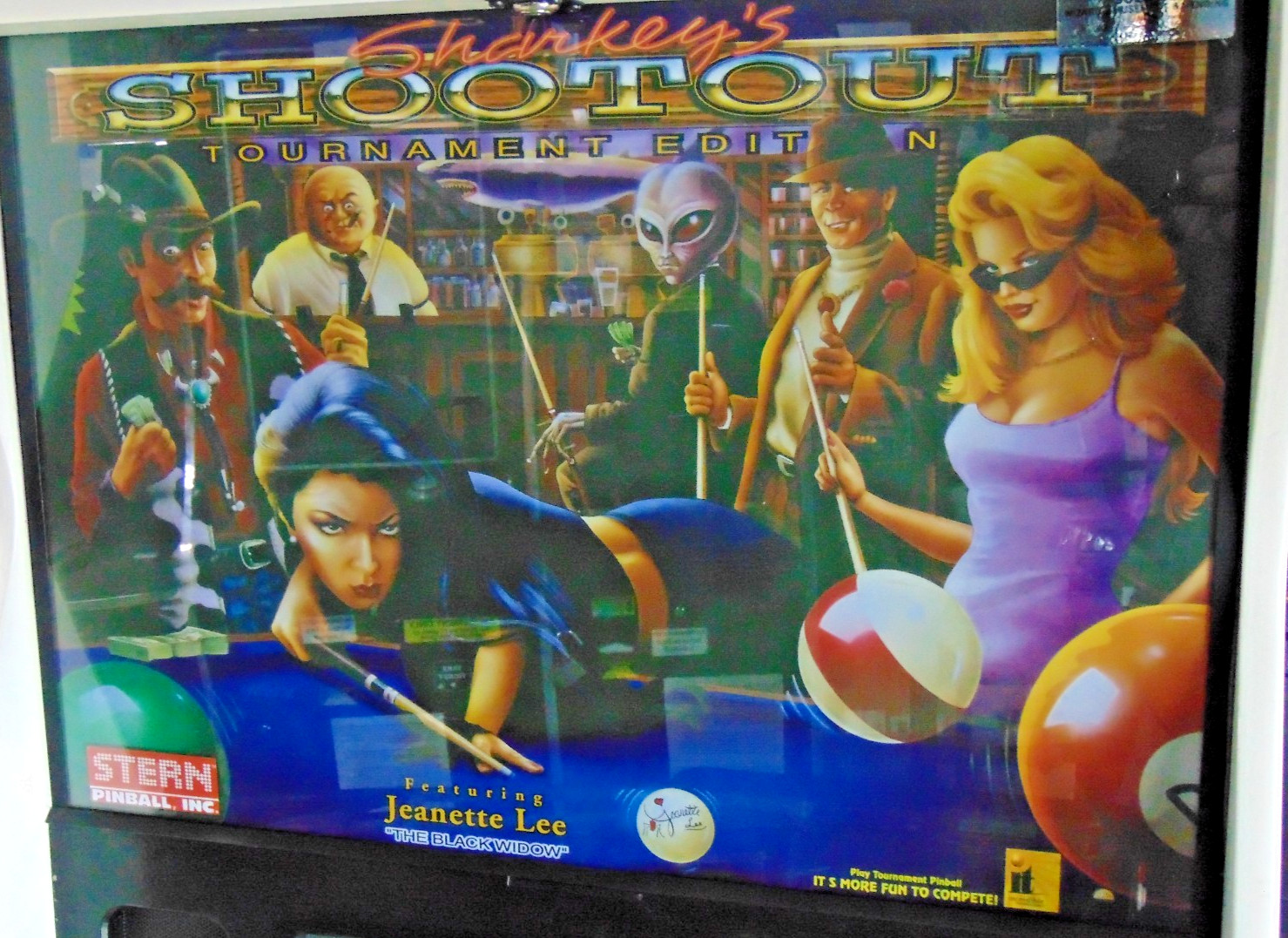 **RARE** USED 2000 Sharkey's Shootout Pinball Machine staring Jeanette Lee
