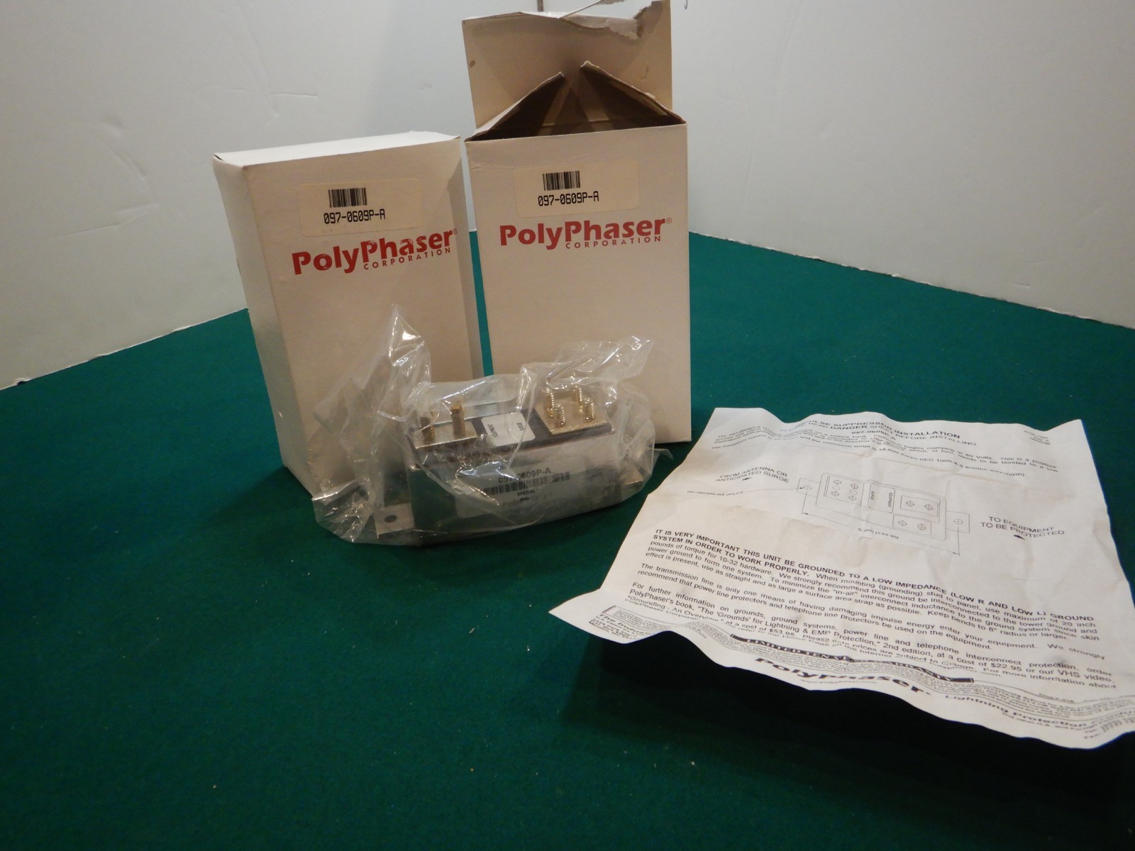 POLYPHASER 097-0609P-A DC VOLTAGE BATTERY BANK SURGE SUPRESSOR-LOT OF 2_NEW