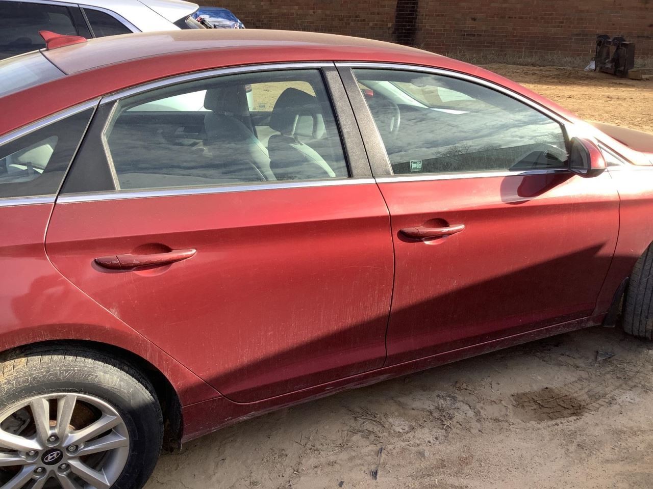 SONATA 2016 Glove Box 4936490