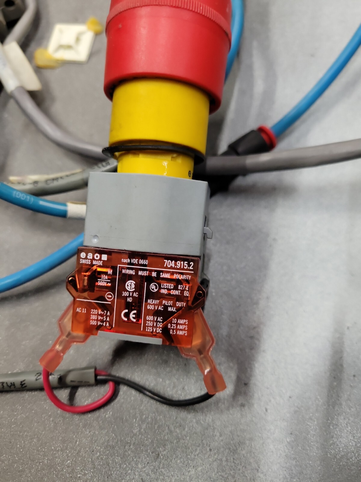 Universal Instruments GSM Hood Interlock Assembly