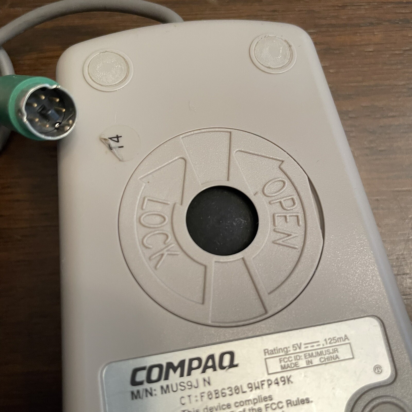 Compaq MUS9JN 2-Button trackball computer mouse wired vintage