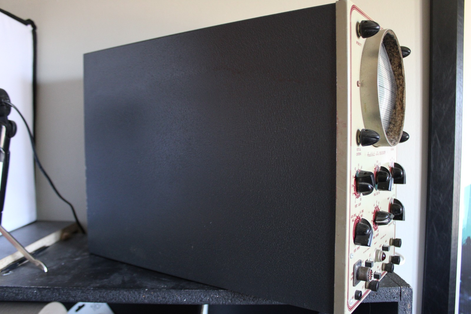 Vintage 1950 Heathkit O-7 Oscilloscope Powers On