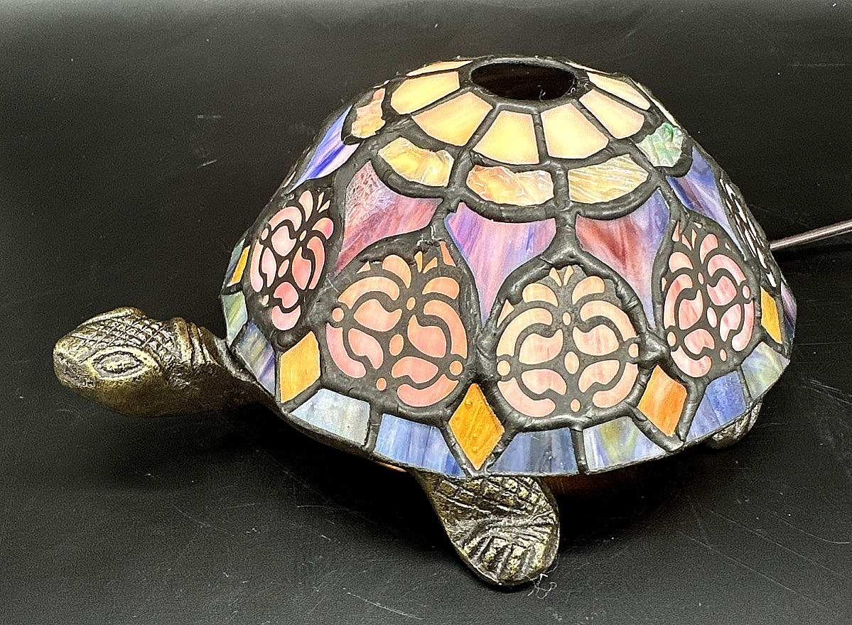Stained Glass Tiffany Style Tortoise Turtle Night Accent Light Brass Vtg Quoizel