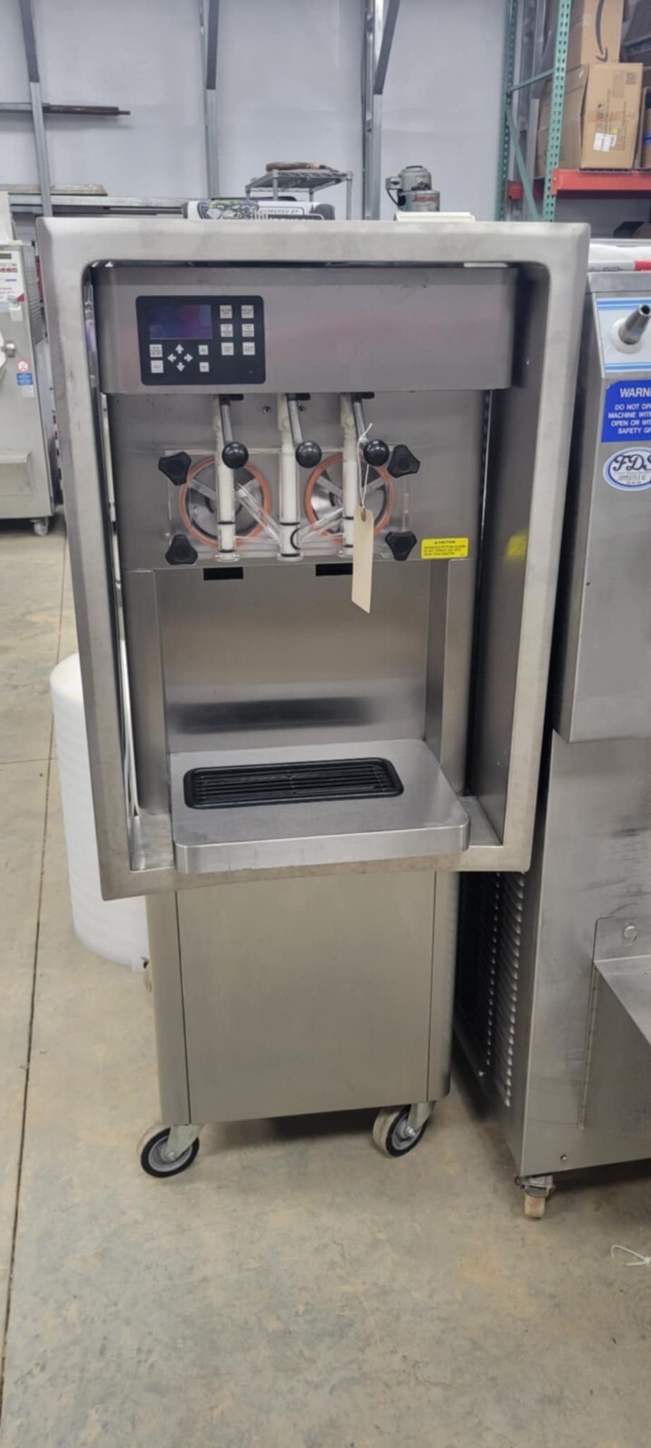 Stoelting F231 Stainless Steel Curved Wall Inserts Yogurt Store Display
