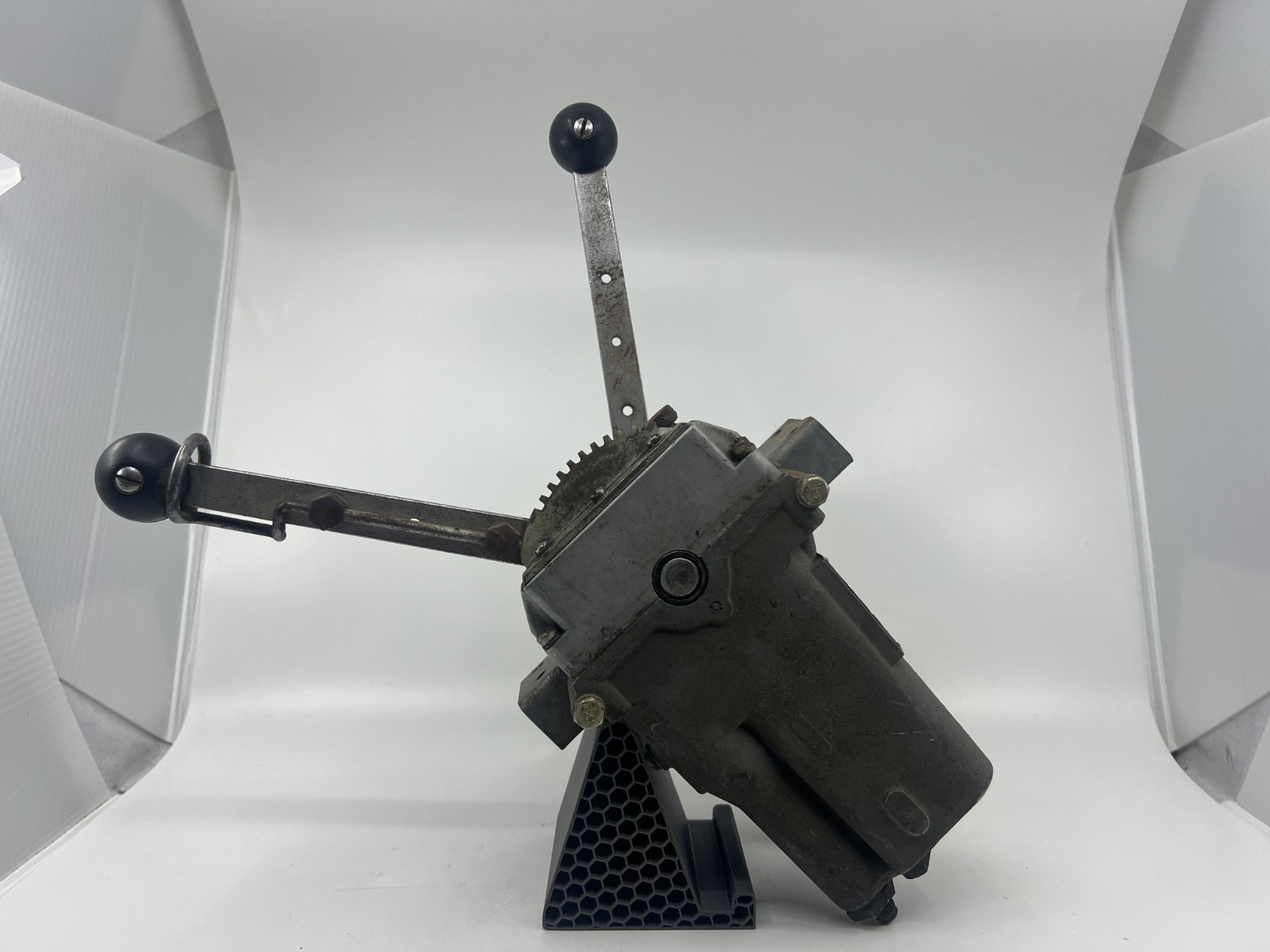 Sperry Hydraulic Control Type ET Style 20C045