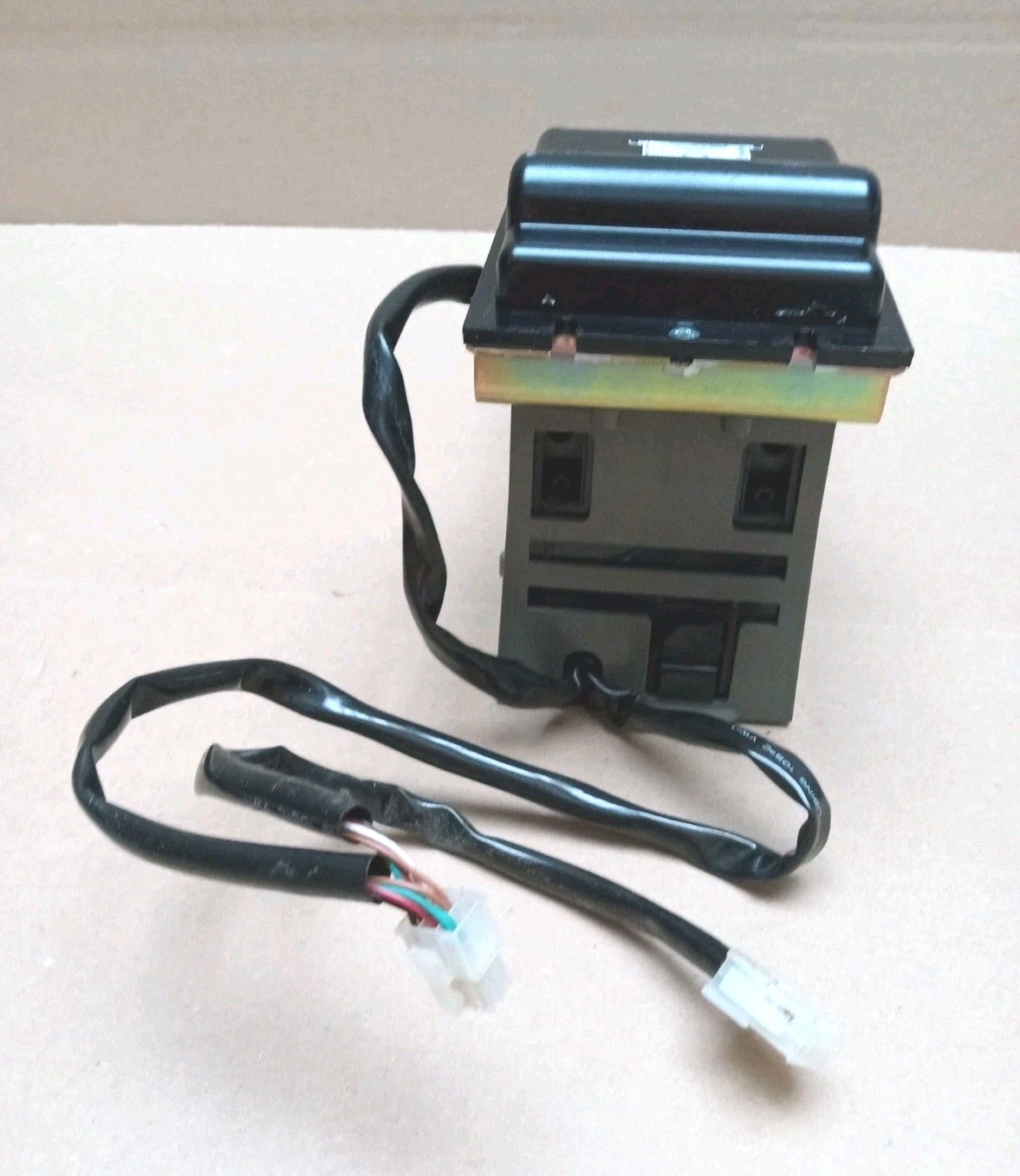 Coinco BP4SX Bill Acceptor, MDB, $1 $5 $10 $20 Validator