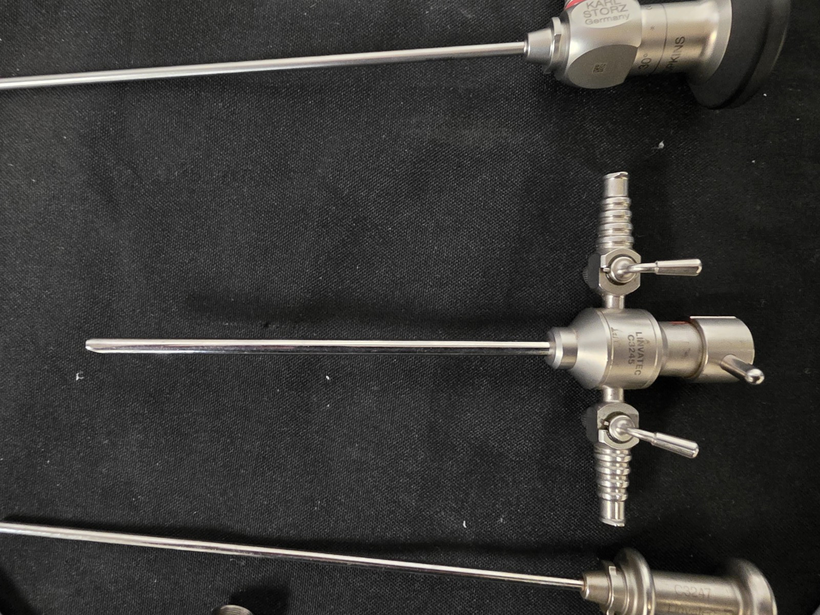K. Storz Small Joint Arthroscopy 4x30° 7220BA Set w/ Tray & Light Cable