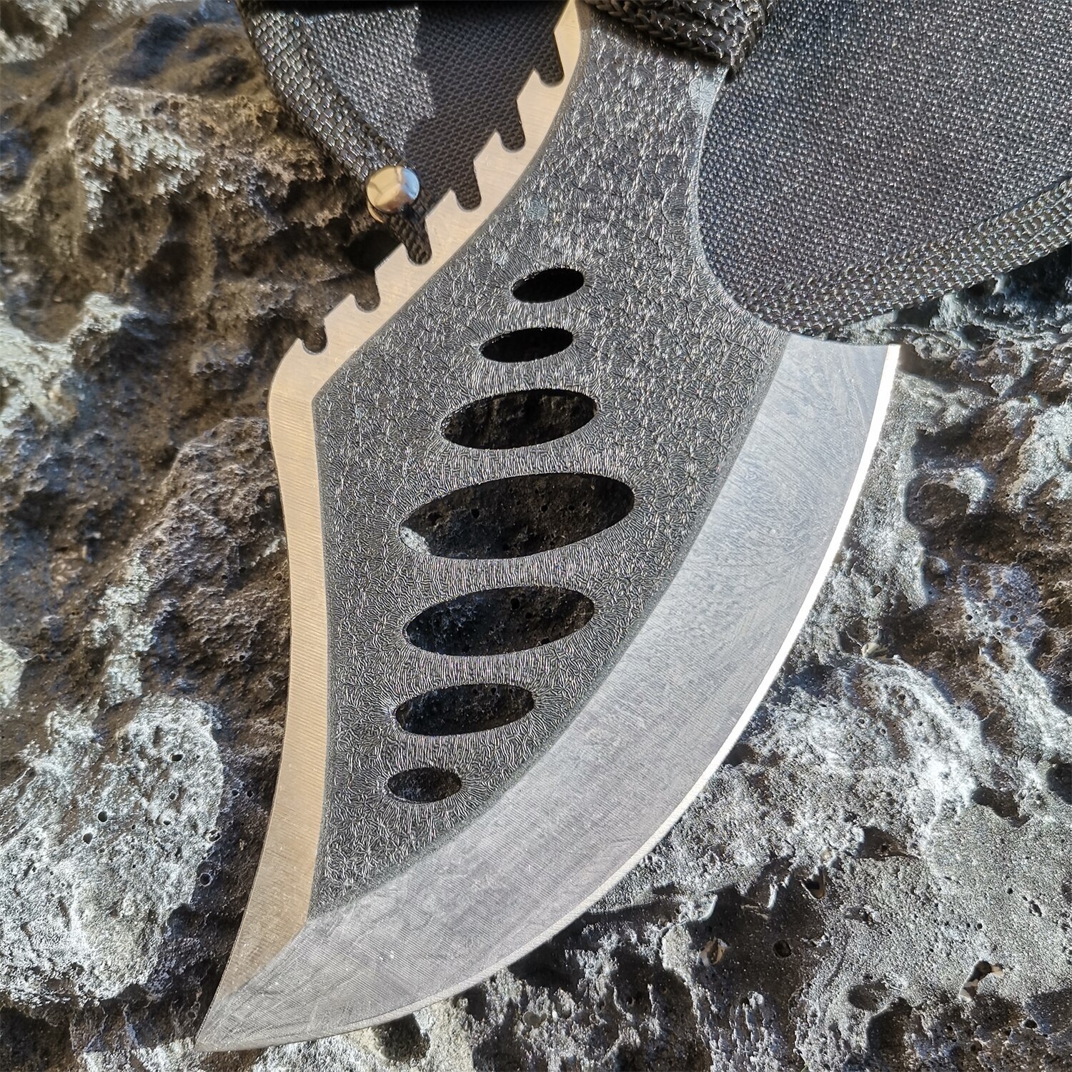 Survival camping tactical multi-function tool outdoor travel portable axe