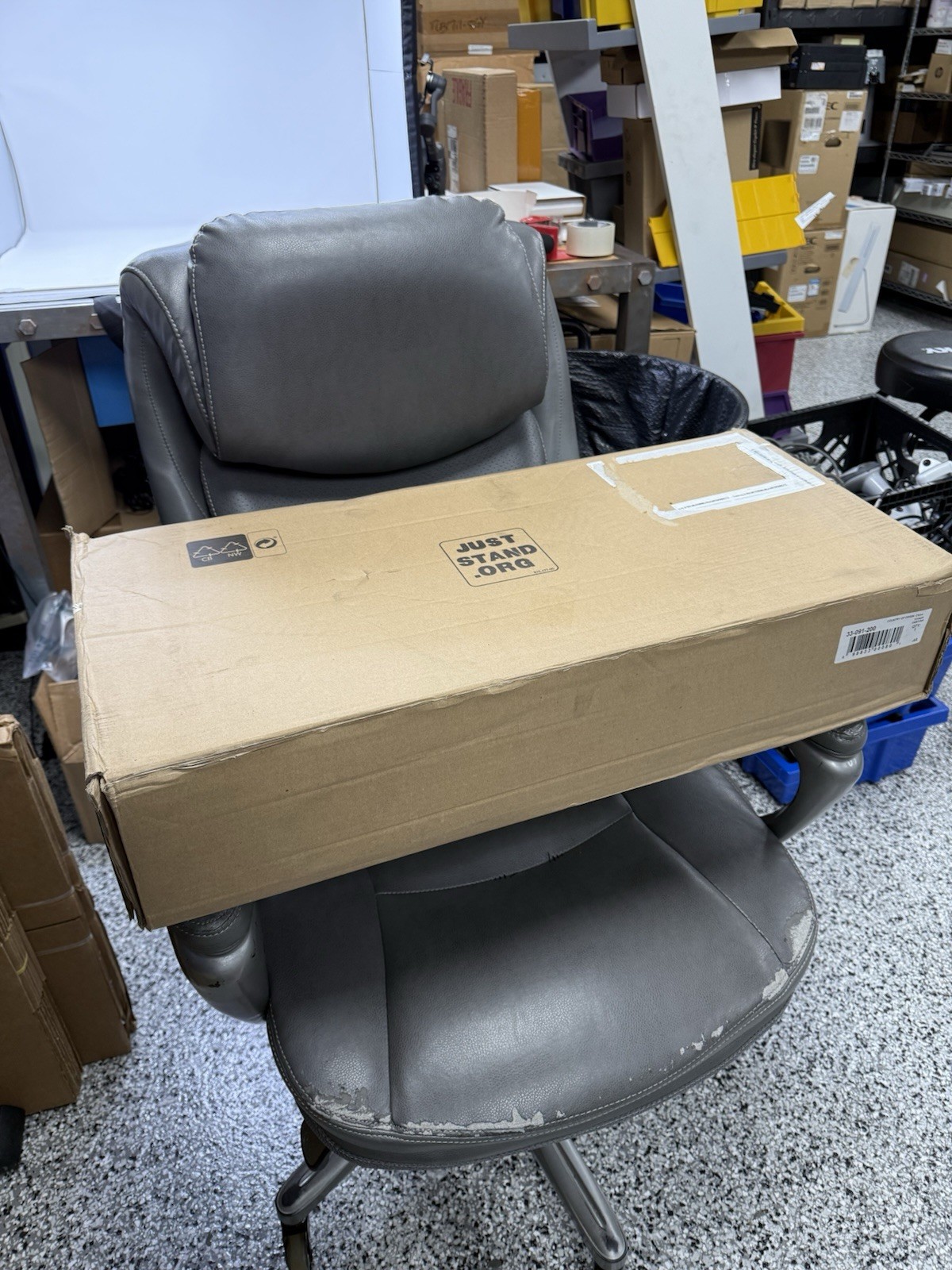 Ergotron DS100 Dual LCD Monitor Stand 33091200 Brand New Factory Sealed