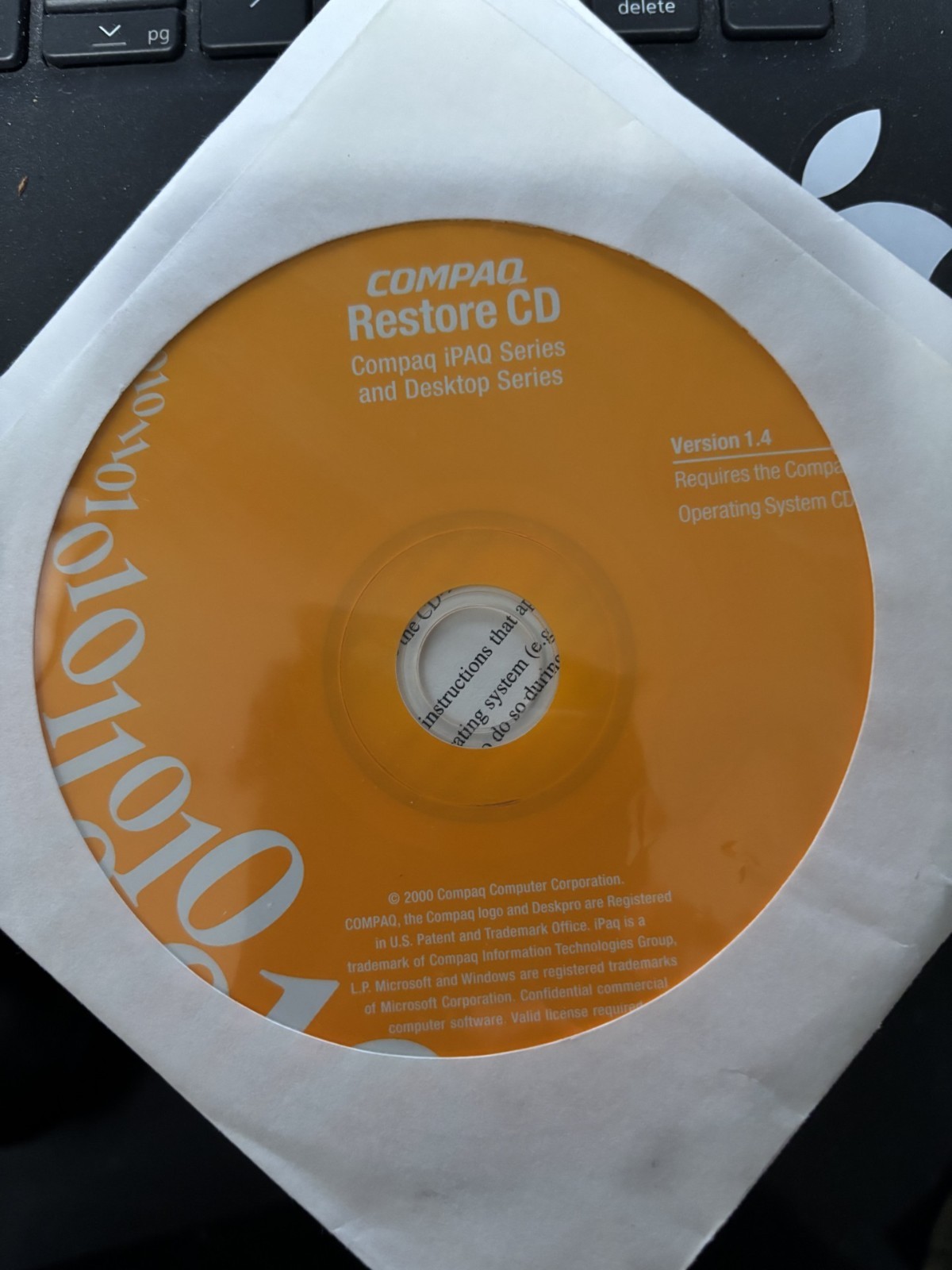 Compaq Restore CD for Deskpro, iPaq & Workstation Series Version 1.4 2000 NEW
