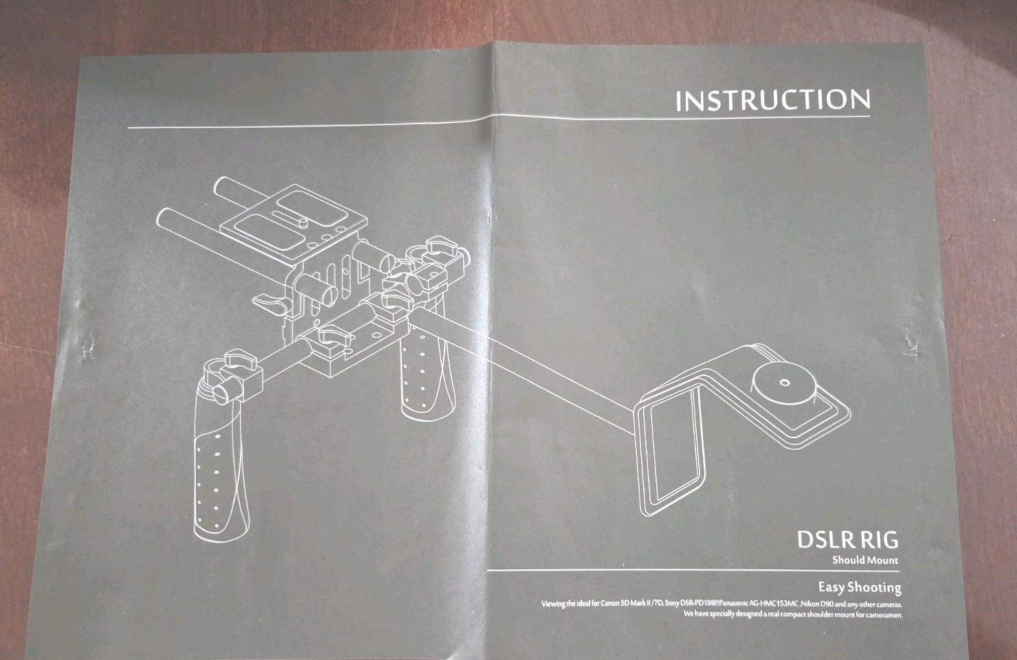 DSLR Camera Shoulder Rig Full Adjustable w/Focus Ring & Mount