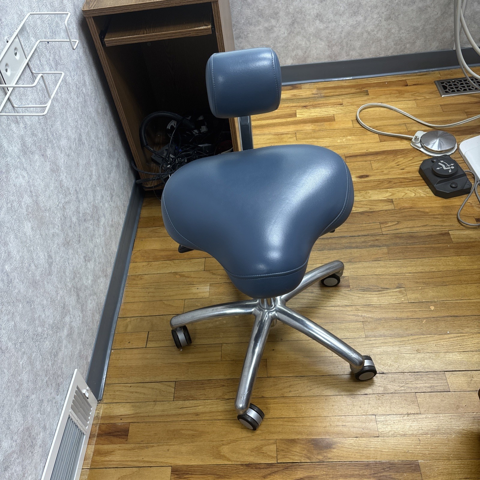 BQE Operators Stool