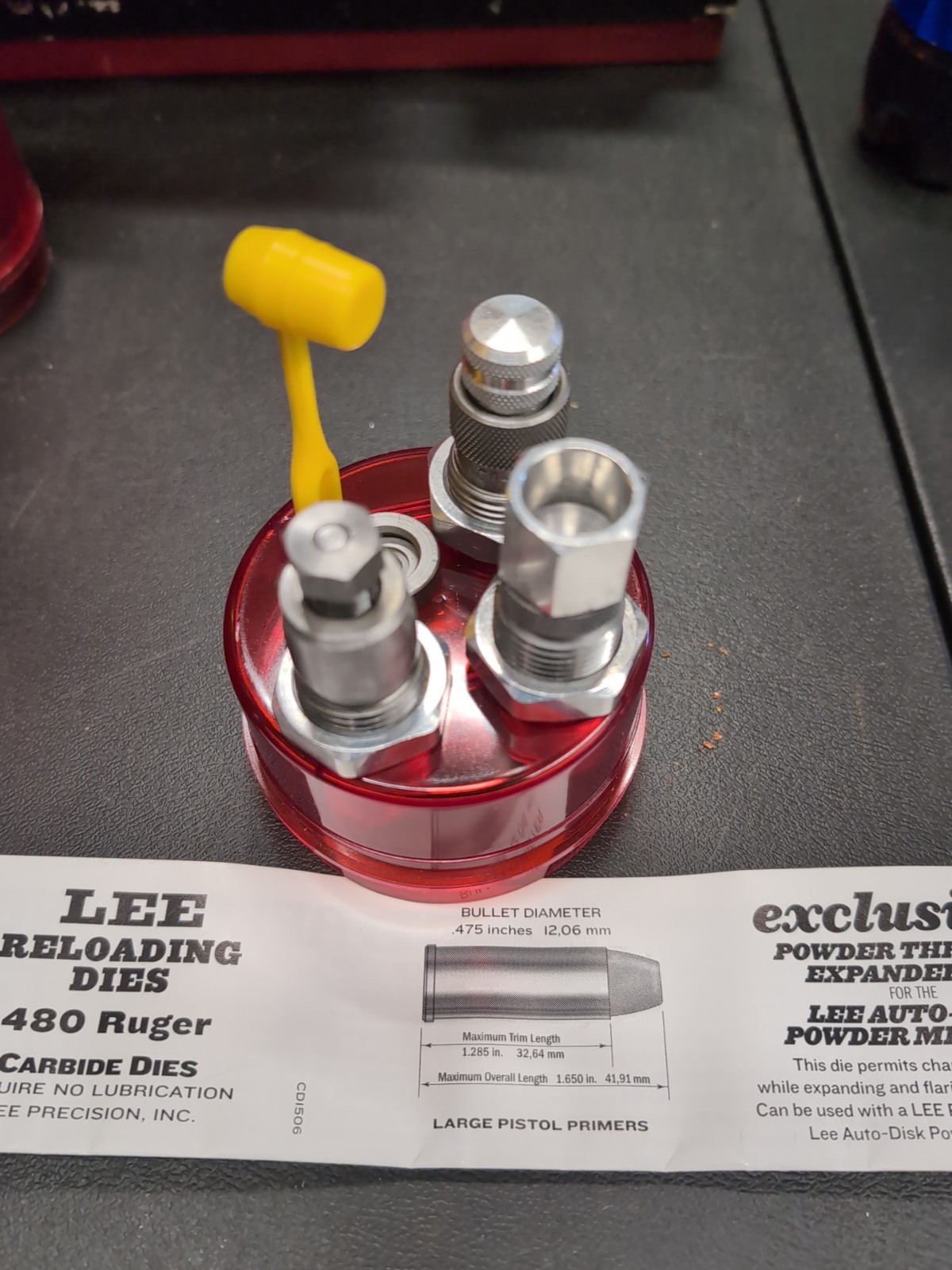 LEE CARBIDE  3 DIE SET  480 RUGER #90499 POWDER THROUGH RELOADING
