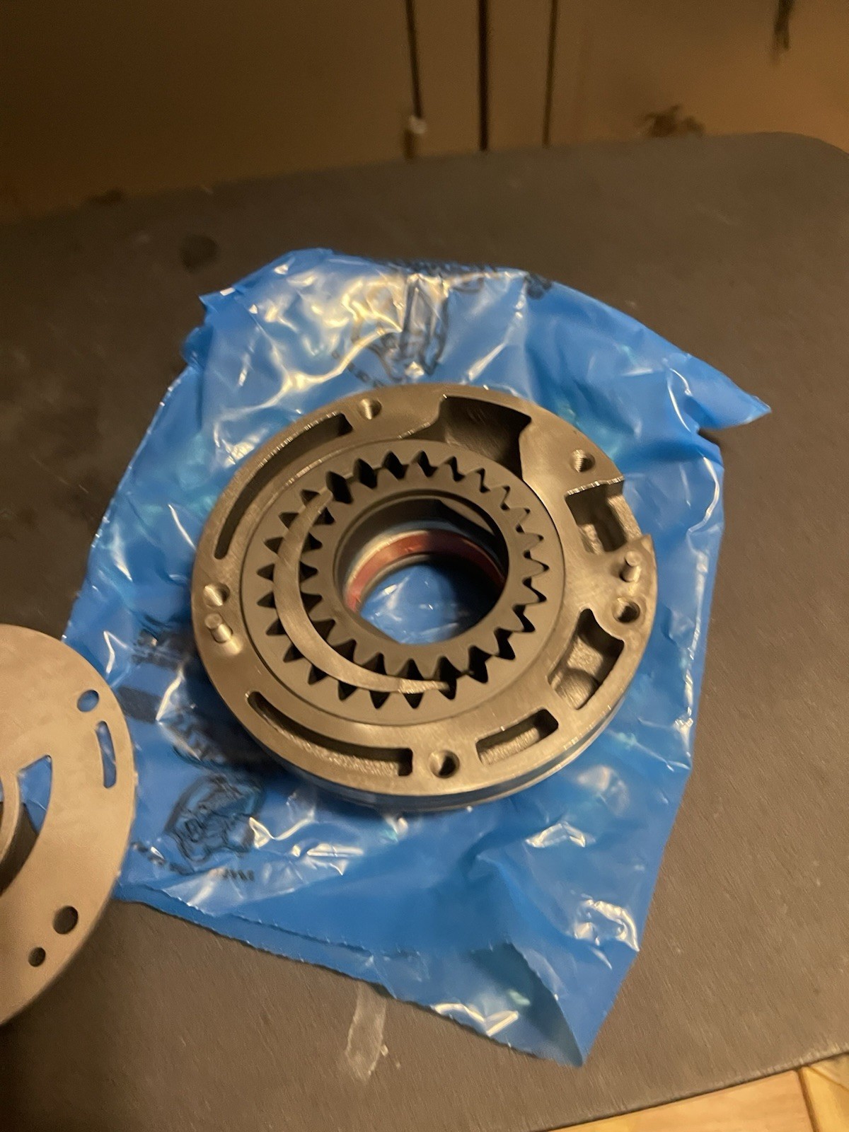 Allison 1000 transmission pump