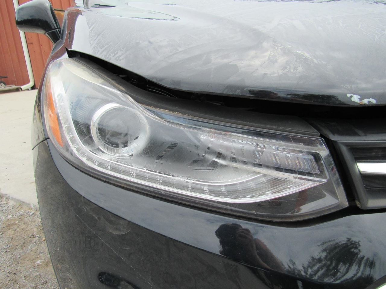TRAX 2018 Glove Box 1059765