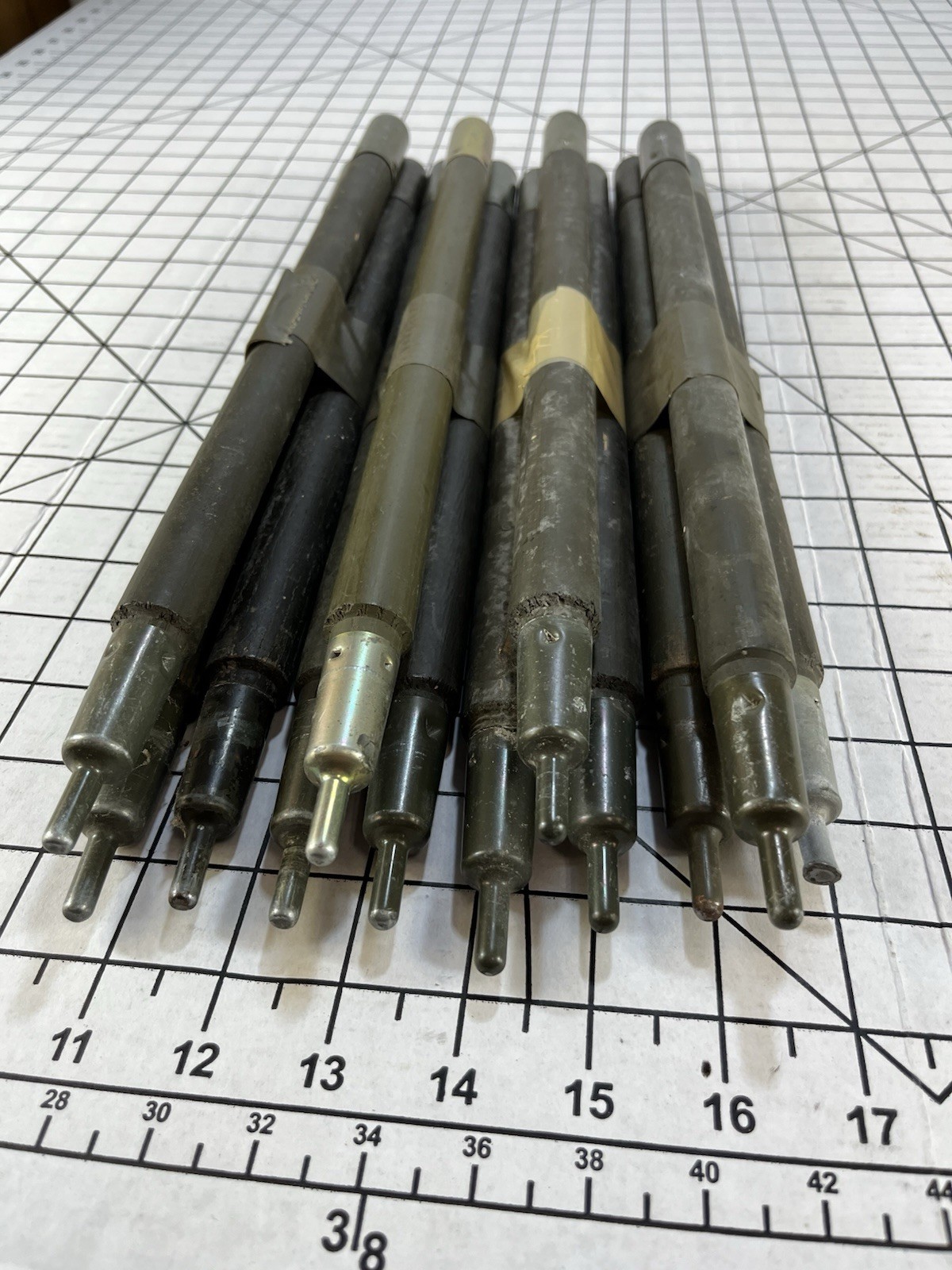 Vtg Army Military Surplus Tent Poles X12 Army Green Pup Shelter 50s 60s Vietnam