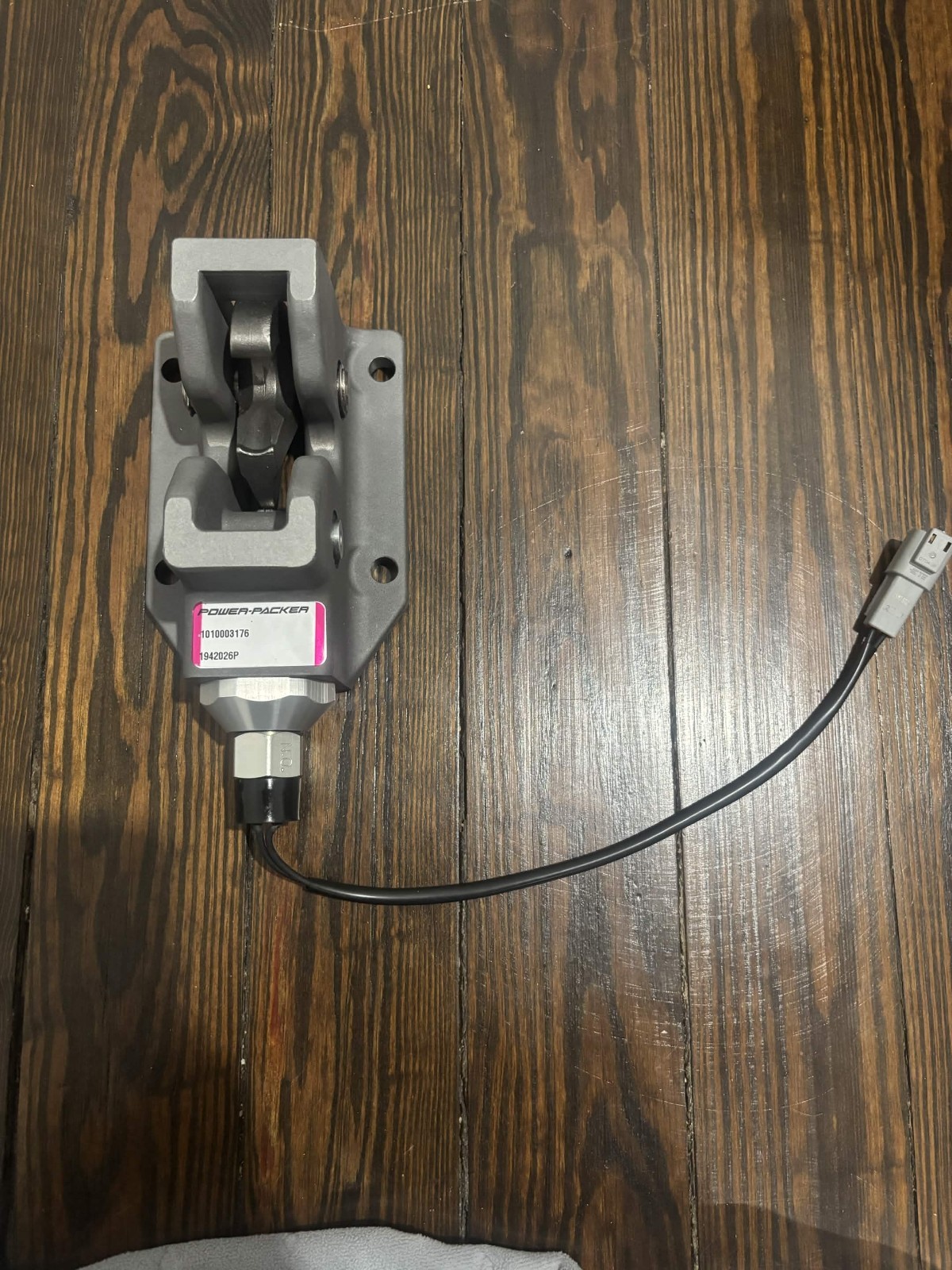Power-Packer Hydraulic Latch w/ Switch (GXL Wire Rating) 1010003176