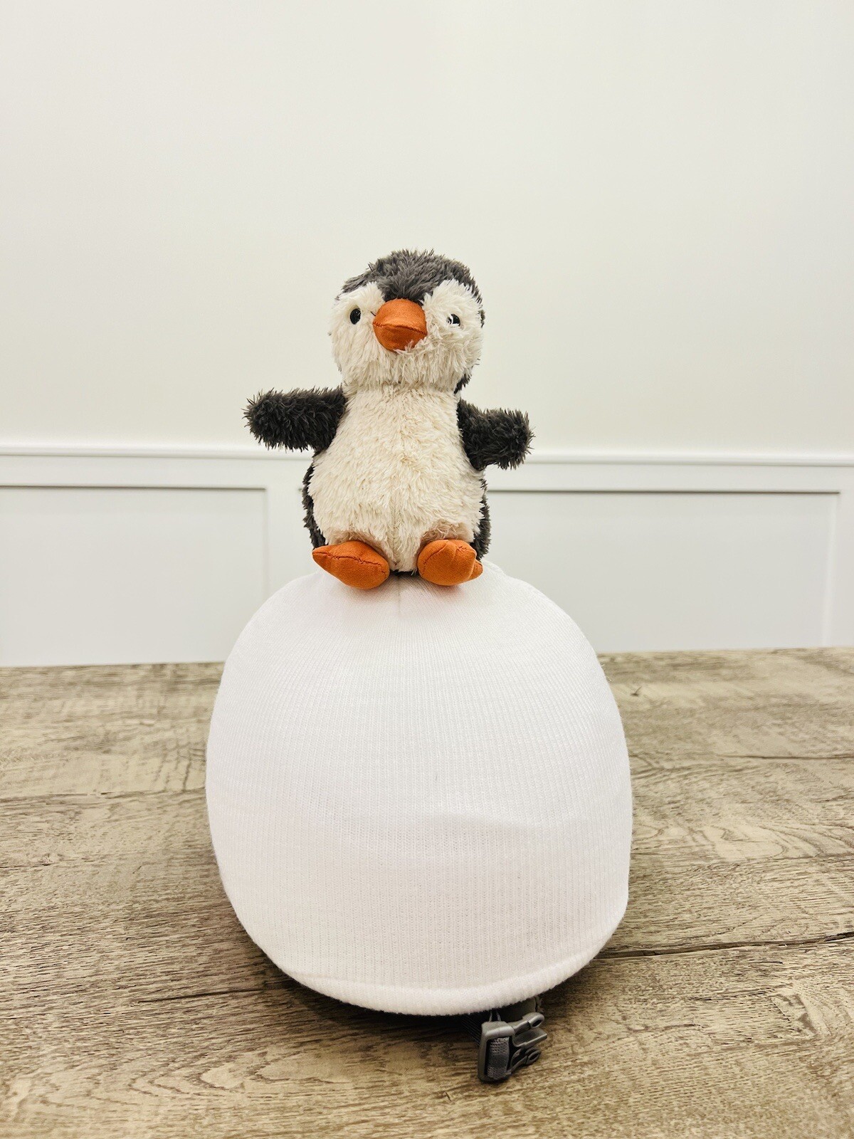 Cute Penguin ski helmet cover/ski Buddy For Kid/adult