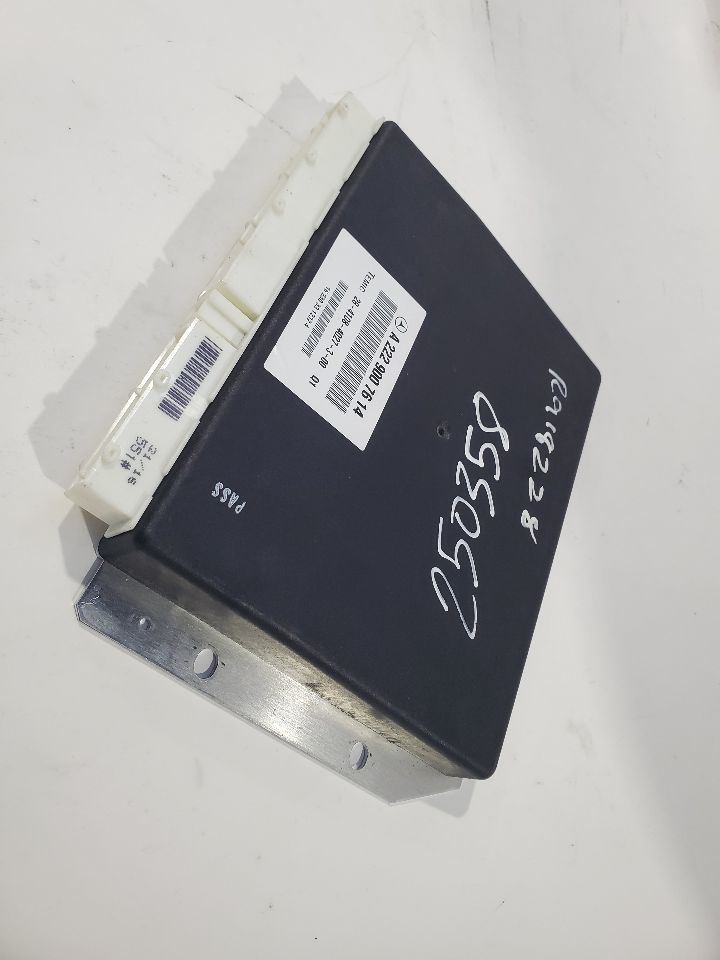 2017 Mercedes S550 OEM 2229007614 Control Suspension Unit
