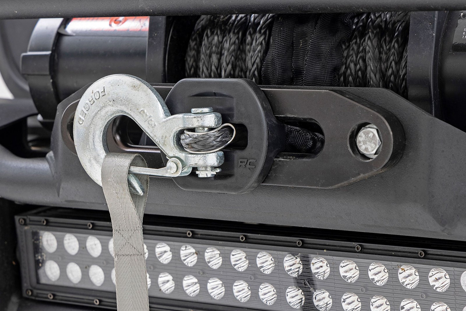 Rough Country Rubber Winch Hook Isolator for Synthetic Rope Black RS186