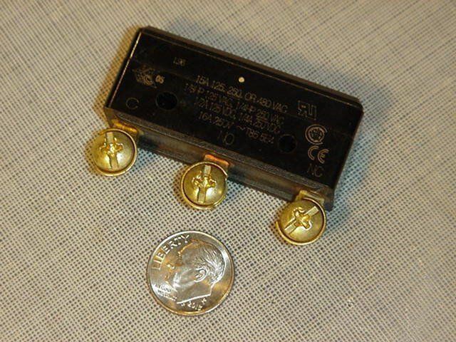 HoneyWell MicroSwitch BZ-2R-P4 Button Action 15 Amp NEW!