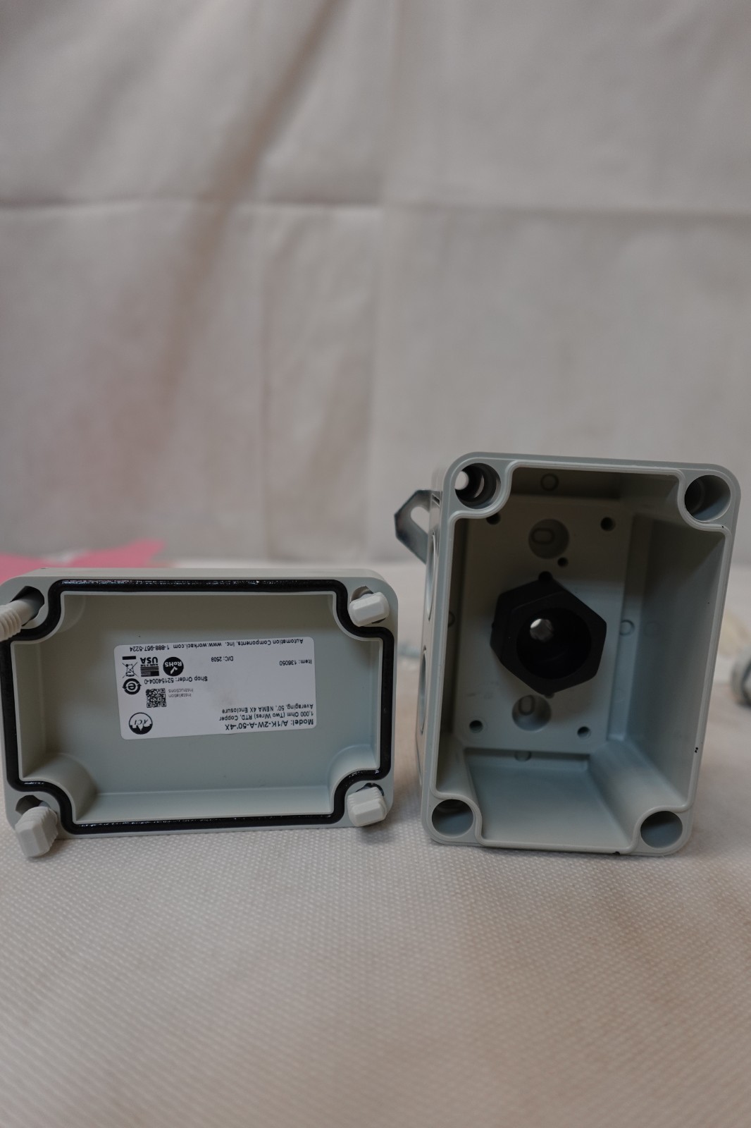 ACI - HVAC Averaging Sensor Housing & Mounting Hardware Kit A/1K-2W-A-50-4X