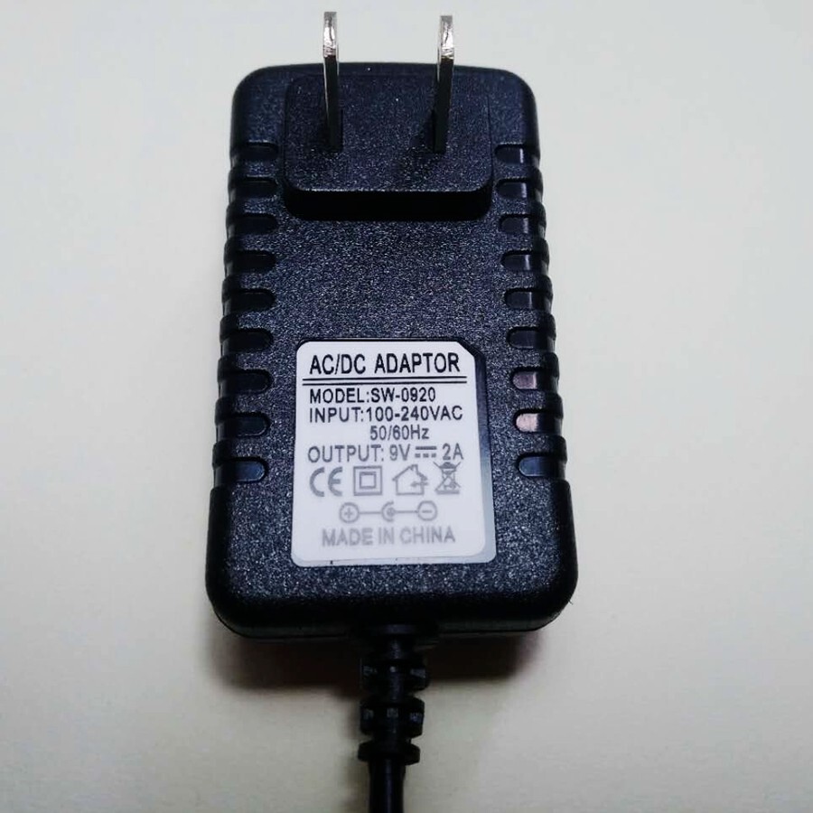 Power Supply for Guitar Effect Pedals 9V DC 2A Adapter tip Center Negative A955