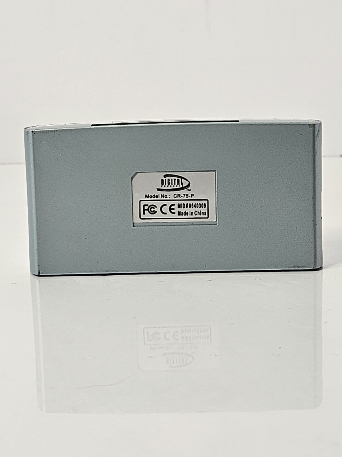 Digital Concepts CR-75-P 51-in-1 USB Multi Memory Card Reader/Writer No Cable