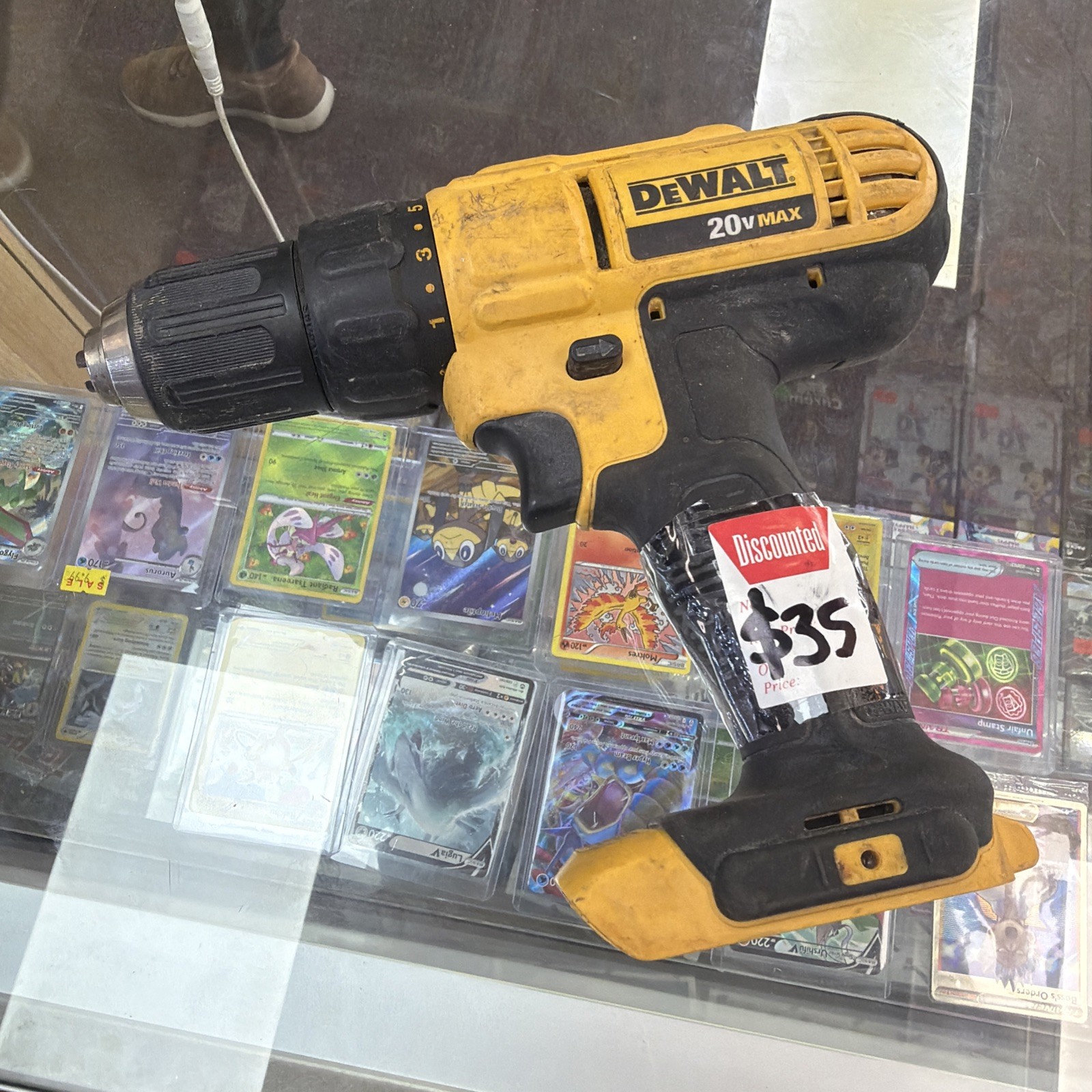 DEWALT DCD771 20V 1/2" CORDLESS DRILL TOOL ONLY