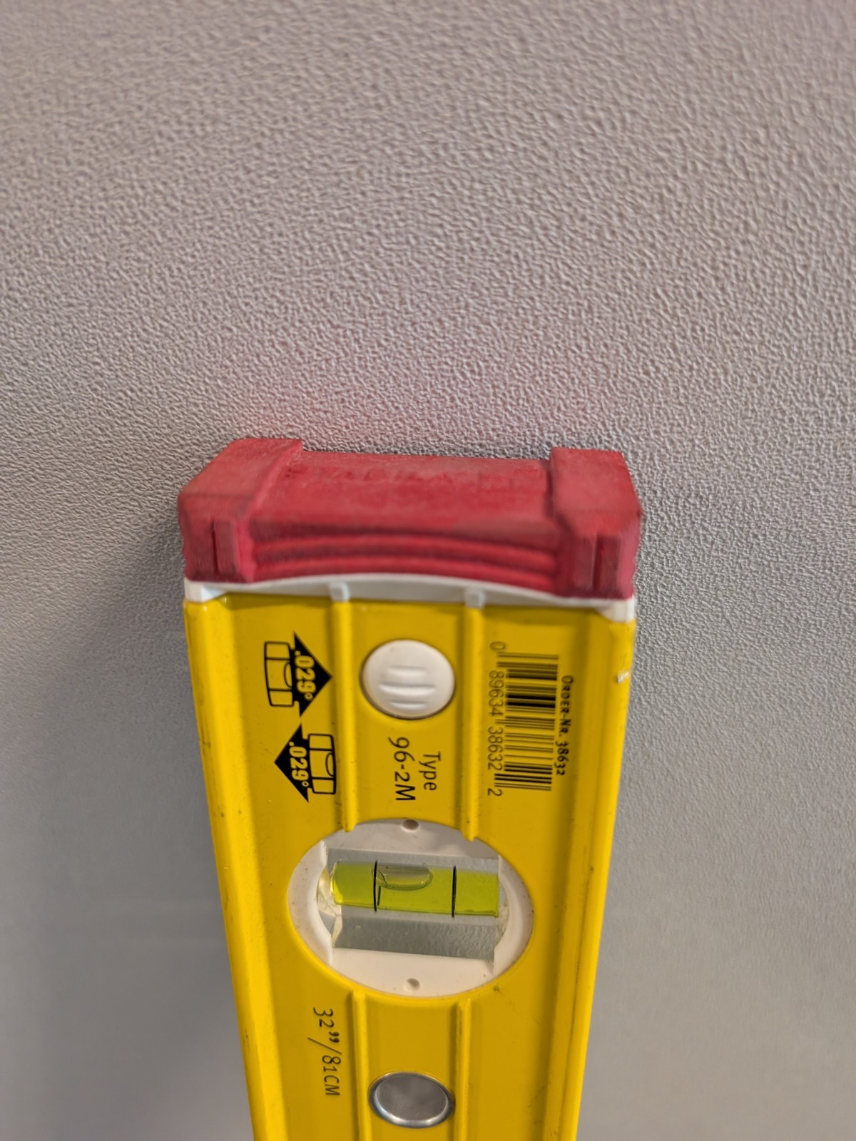 Stabila 38632 32 In. Magnetic Level