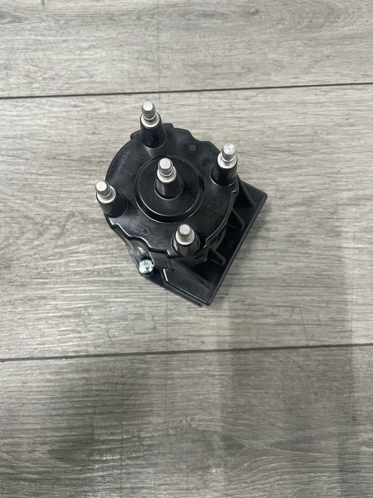 Carquest CAE1221 Premium Distributor Cap
