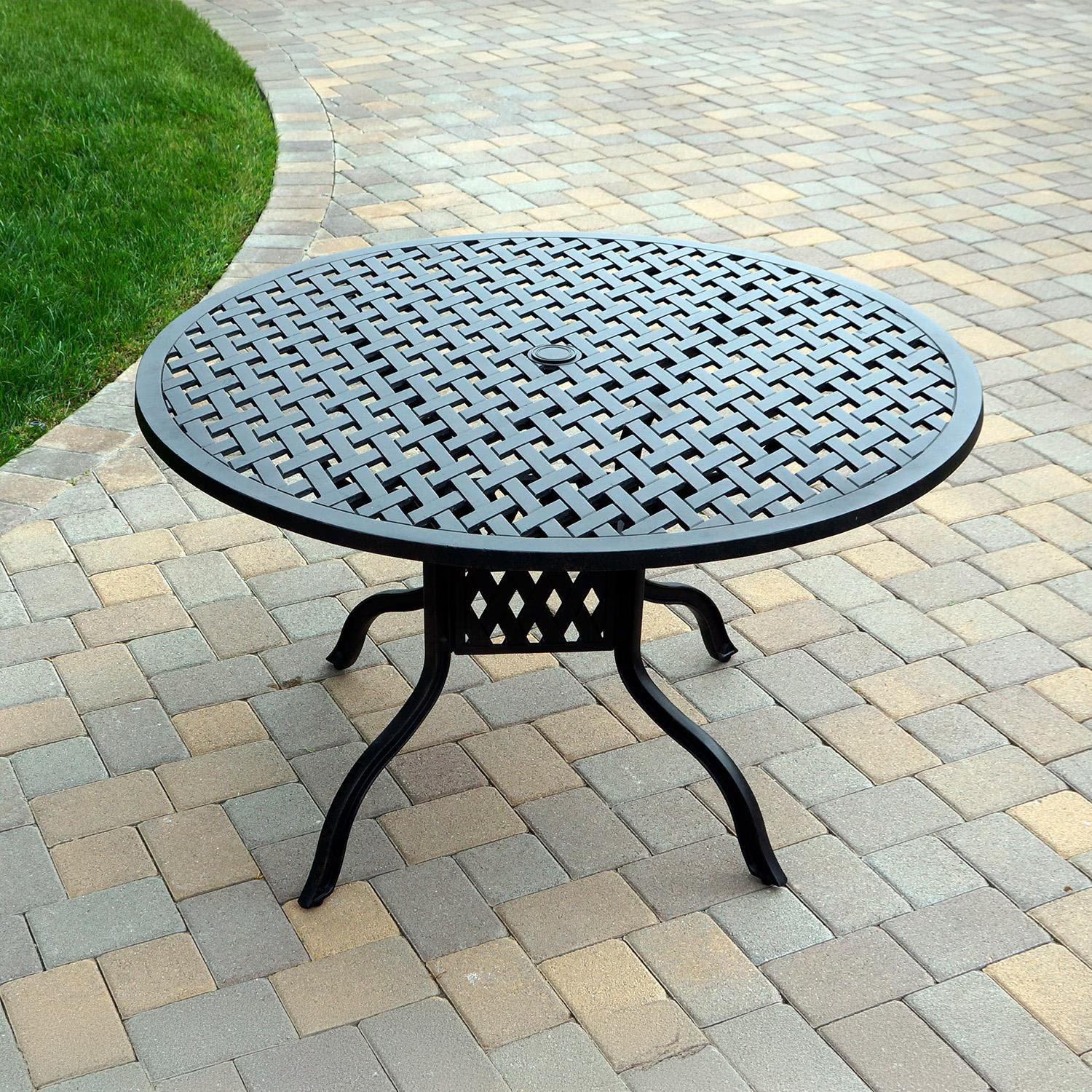 Series 30 48 Inch Cast Aluminum Dining Table by Darlee