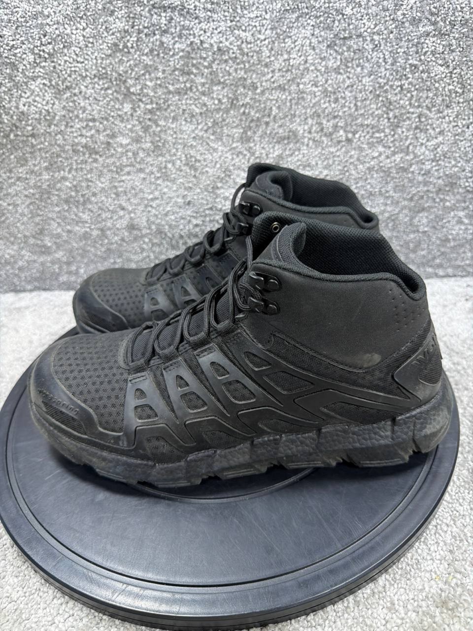 Wolverine Shoes Men Size 10.5 M Rev Vent UltraSpring Composite Toe Work Black
