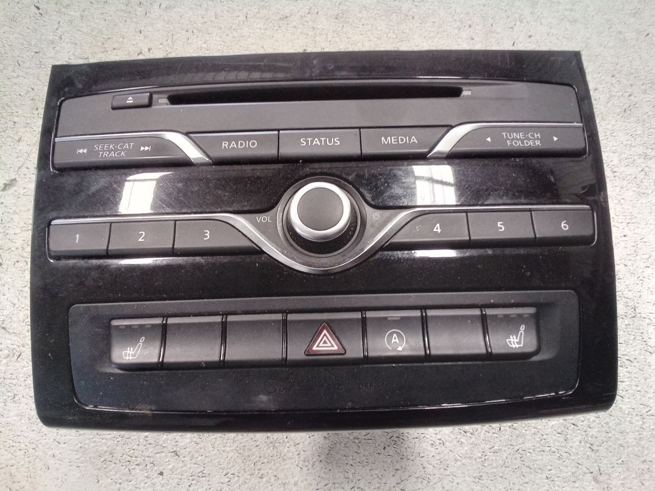 Audio Equipment Radio Am-fm-cd-receiver Console Fits 15-19 INFINITI Q50 340794