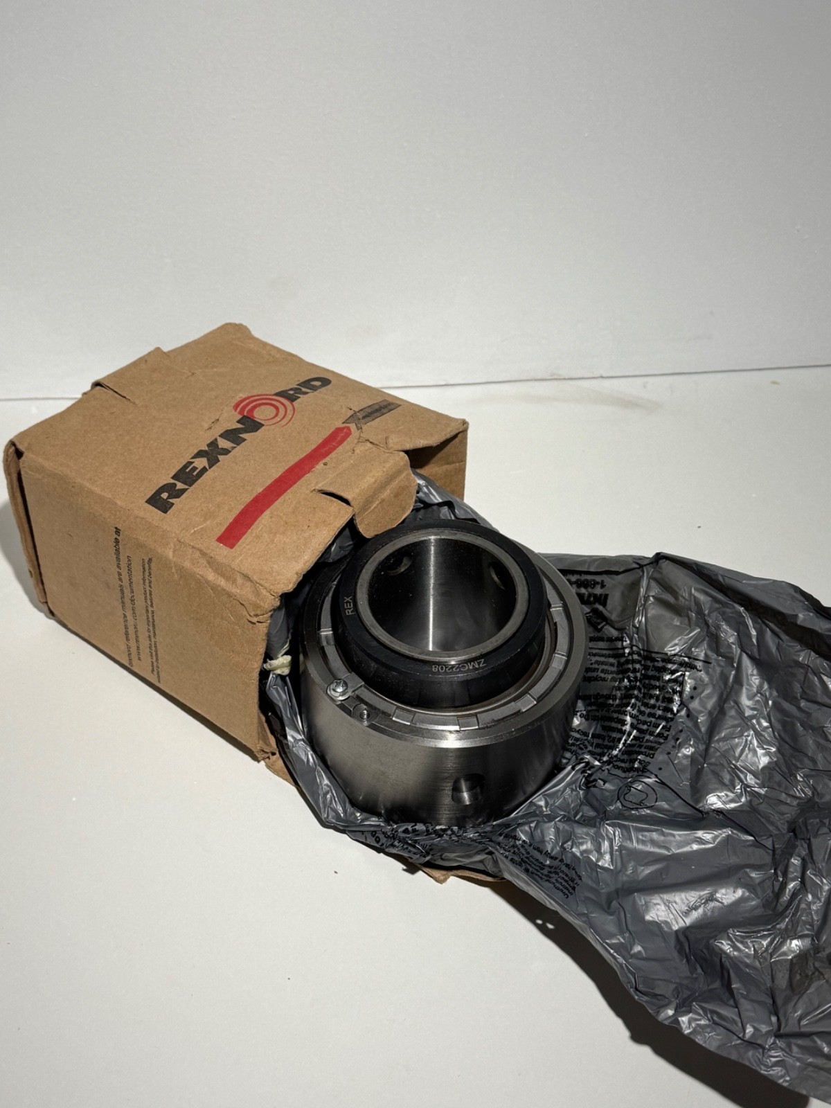 New in box REXNORD ZMC2208 Roller Bearing Cartridge 2-1/2” bore