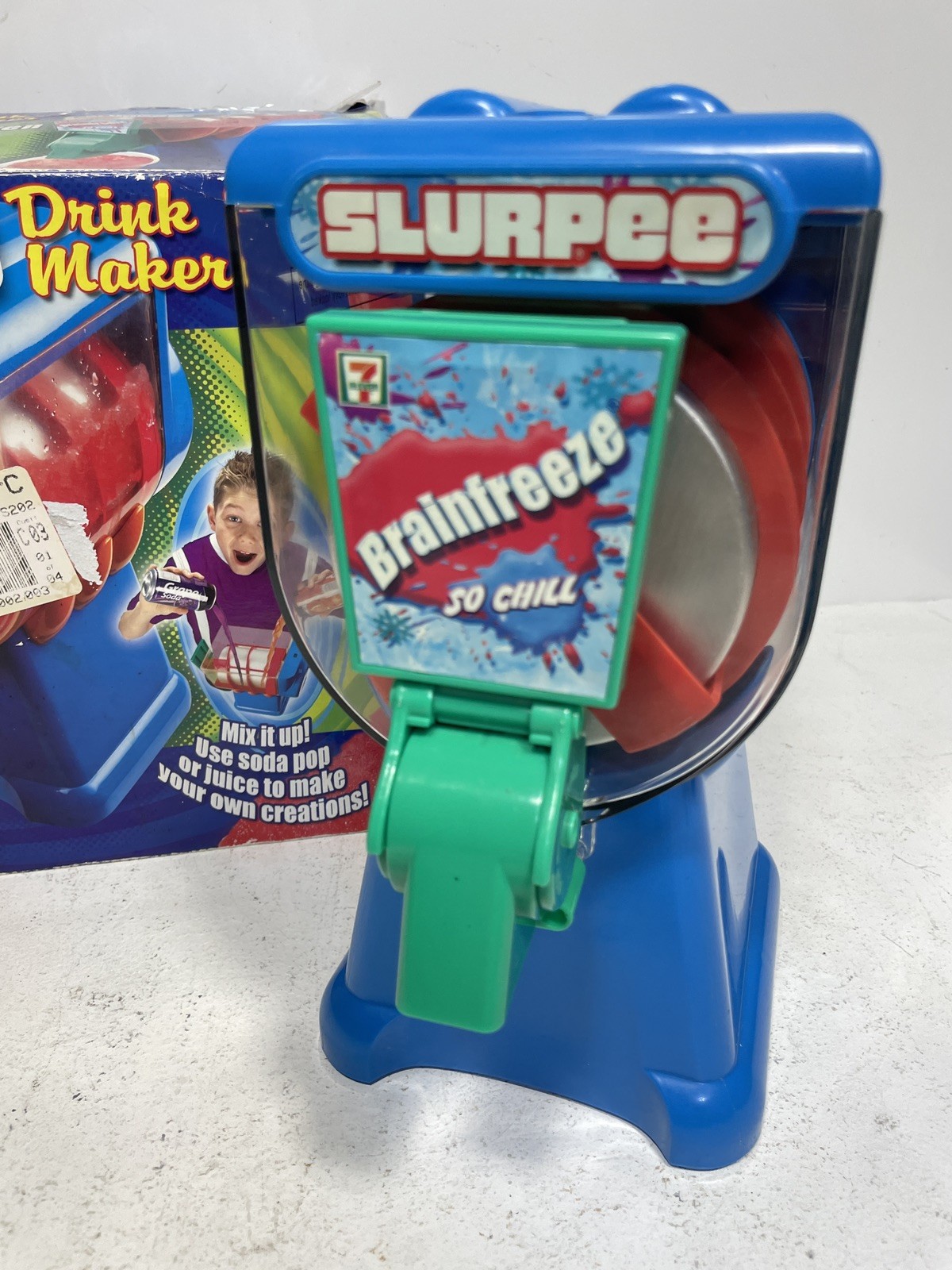 Motorized SLURPEE Automatic Frozen Drink Maker Machine Brain Freeze 2005