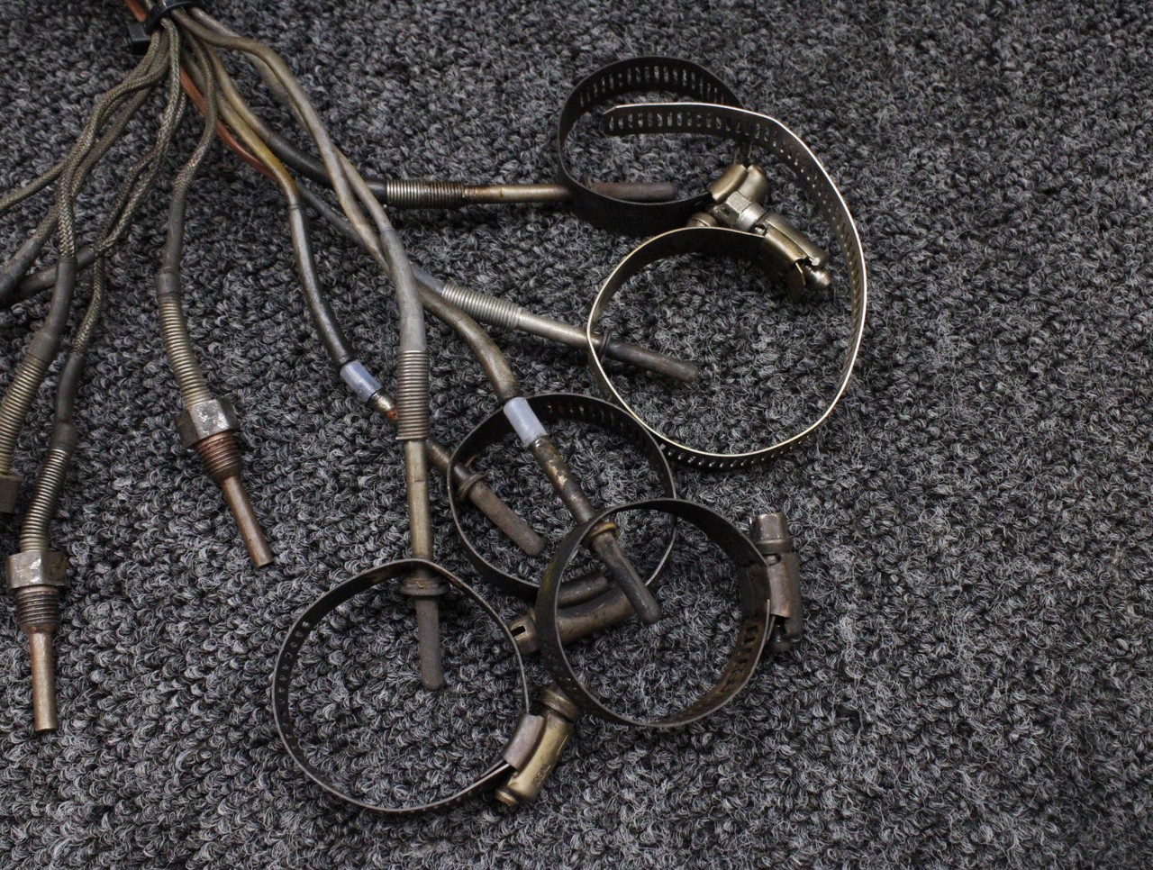 US-8A-6 Electronics International Engine Analyzer Indicator with Probes