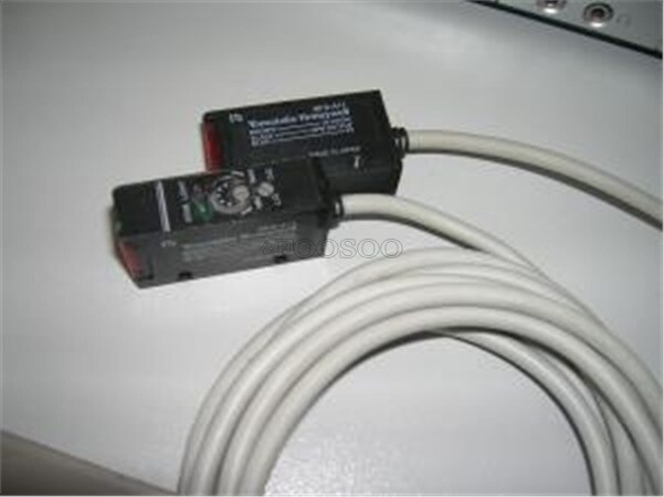 Used Photoelectric Switch Yamatake HPA-F11 Good Condition sc