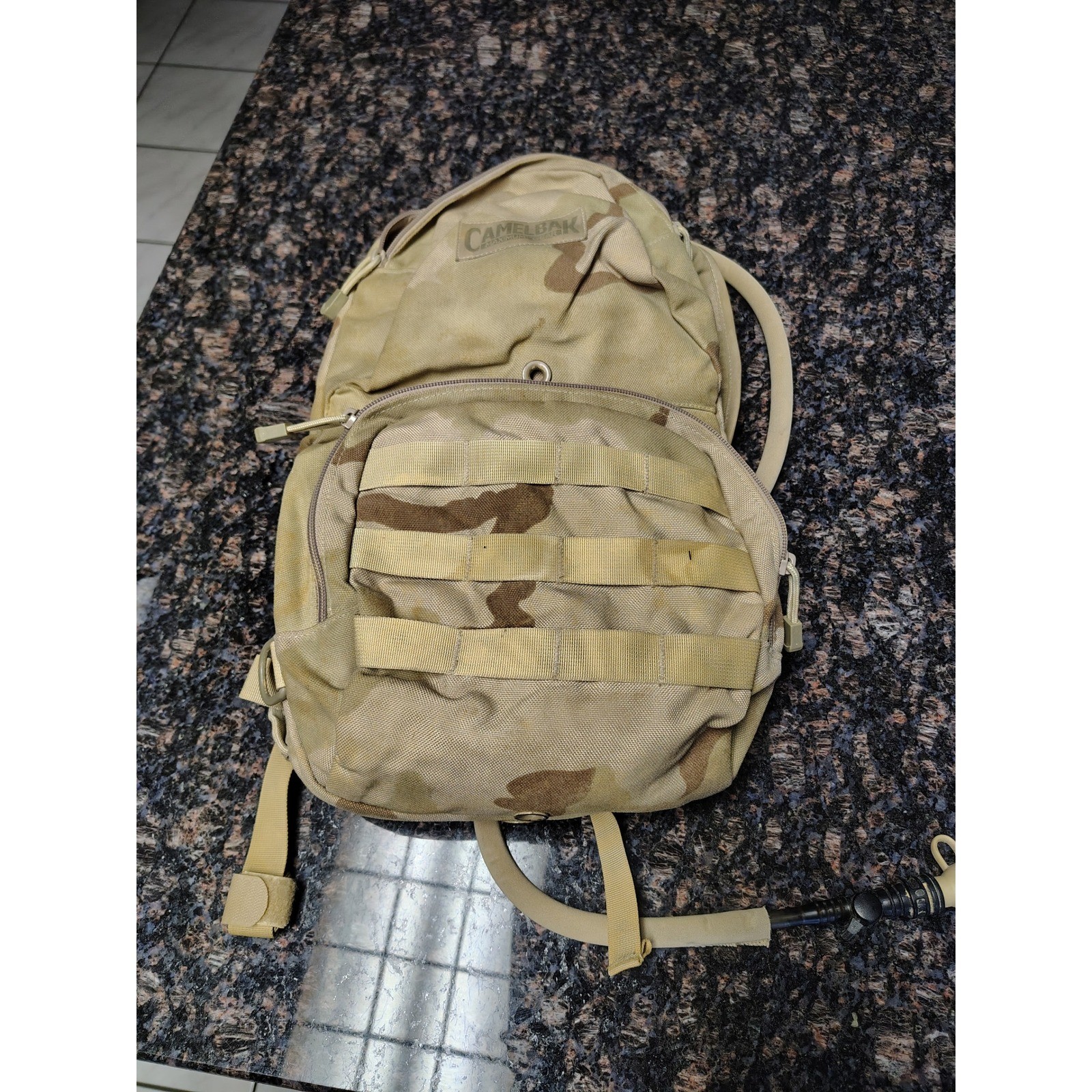 CamelBak Maximum Gear Hydration Pack Desert Camo Cordura Tactical Backpack