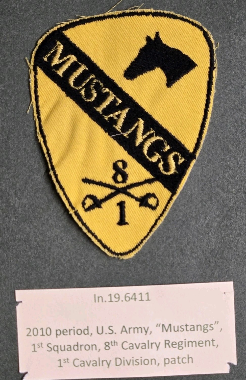 1st Cavalry Division "MUSTANGS" Sleeve Patch (523)