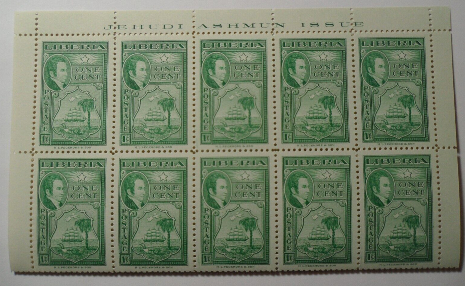 STAMPMART : LIBERIA 1952 SC#332 1c JEHUDI ASHMUN & COAT OF ARMS MNH FULL SHEET