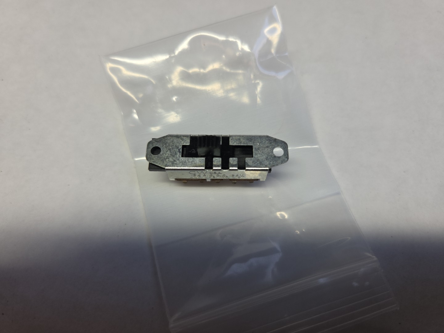 CW Slide Switch Four Single Switch Positions No Common NOS
