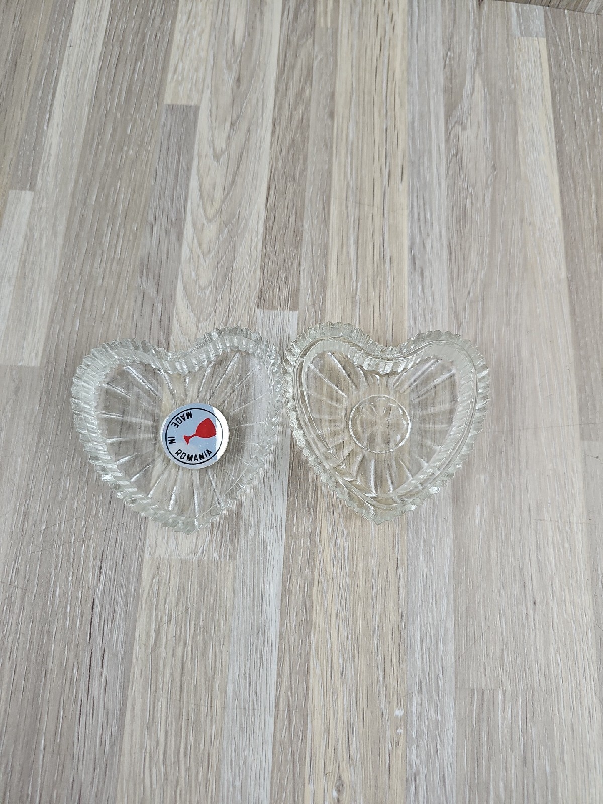 Alco Crystal Heart Box ~ 2½ Inch